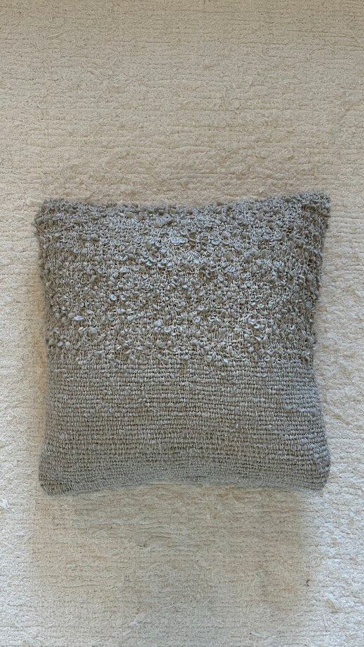 Almofada Numa Bouclé com Zíper - Verte Tapetes